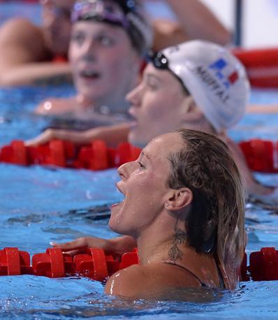 Con il miglior crono assoluto (1'55''78) Federica Pellegrini vola in finale nella 